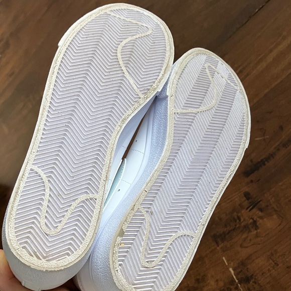 Nike Women's Blazer low platform sneakers size US 9 - Picture 10 of 14